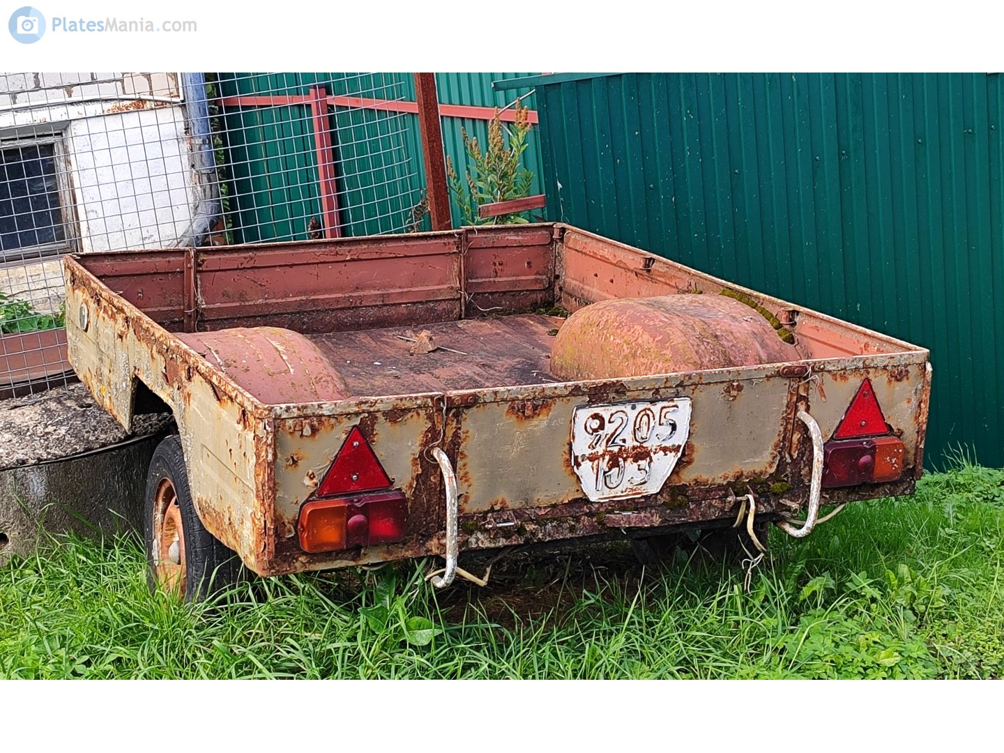 9205 ЮЗ, Kurganmashzavod (KMZ) 8119 