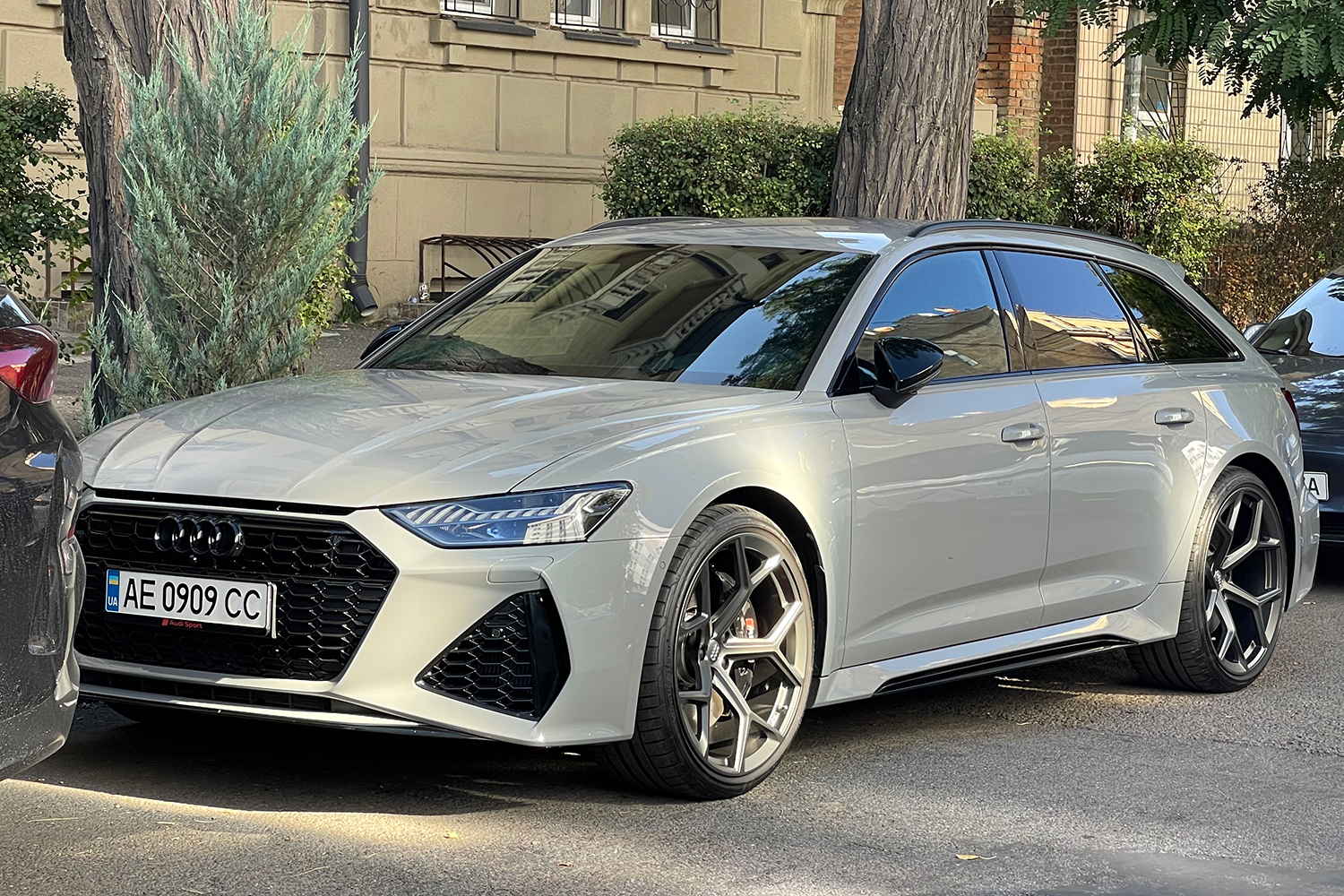AE 0909 CC, Audi RS6 4th gen (C8/4K5), 2019–