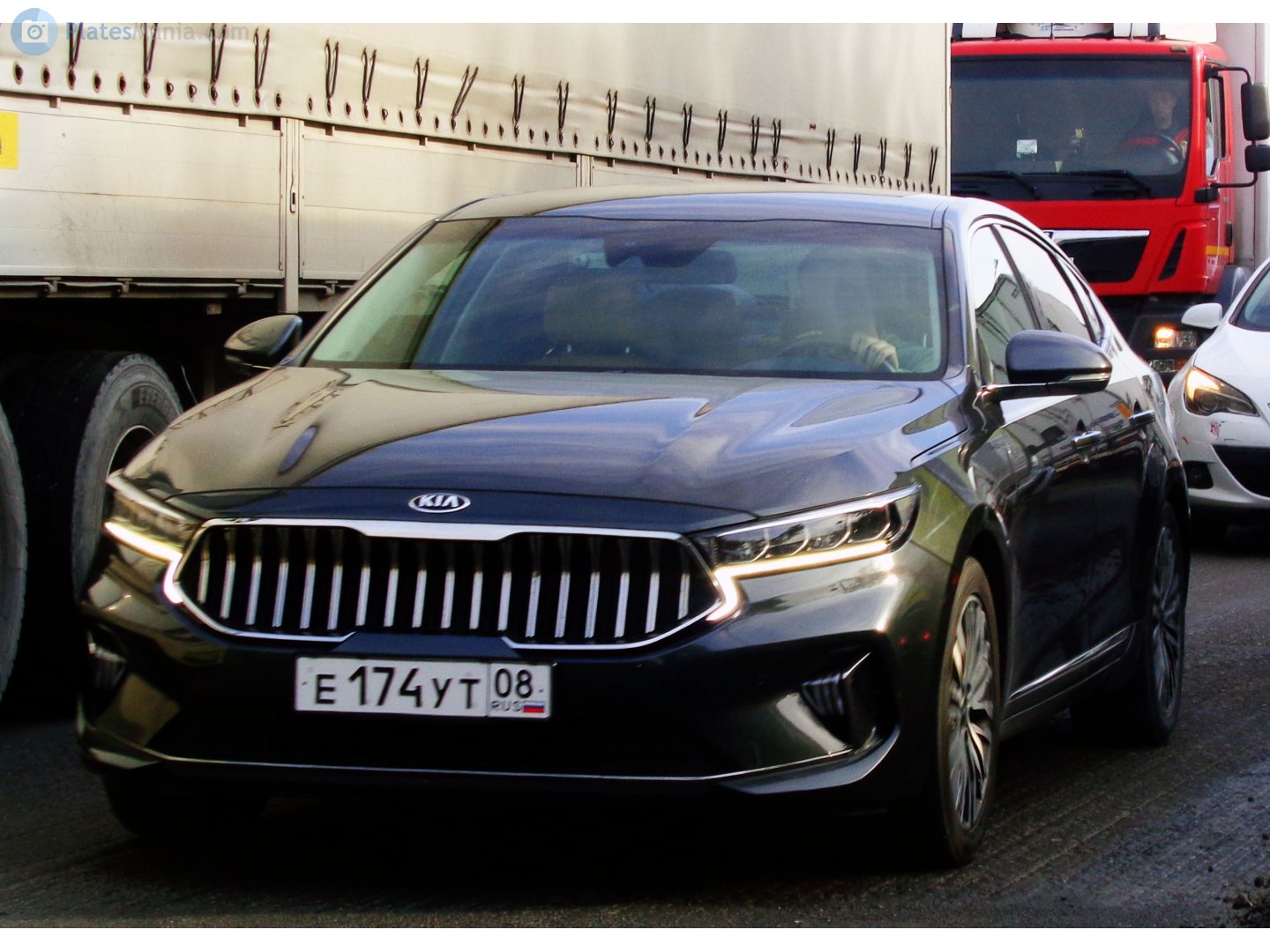 е 174 ут 08, Kia K7 2nd gen (YG), facelift, 2019–2021