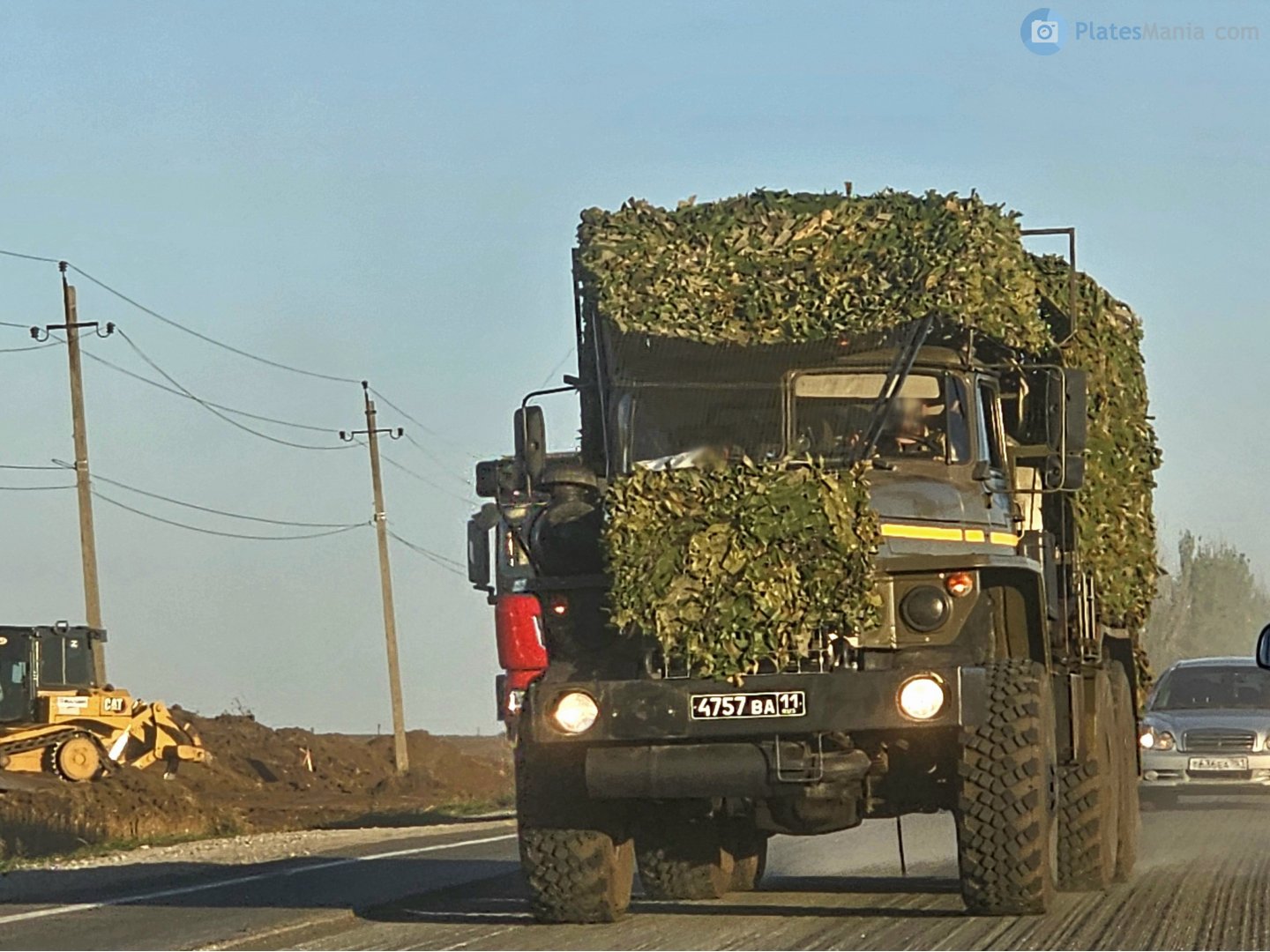 4757 ва 11, Ural (UralAZ) 4320/5557 4320/5557 6×6, 1977–