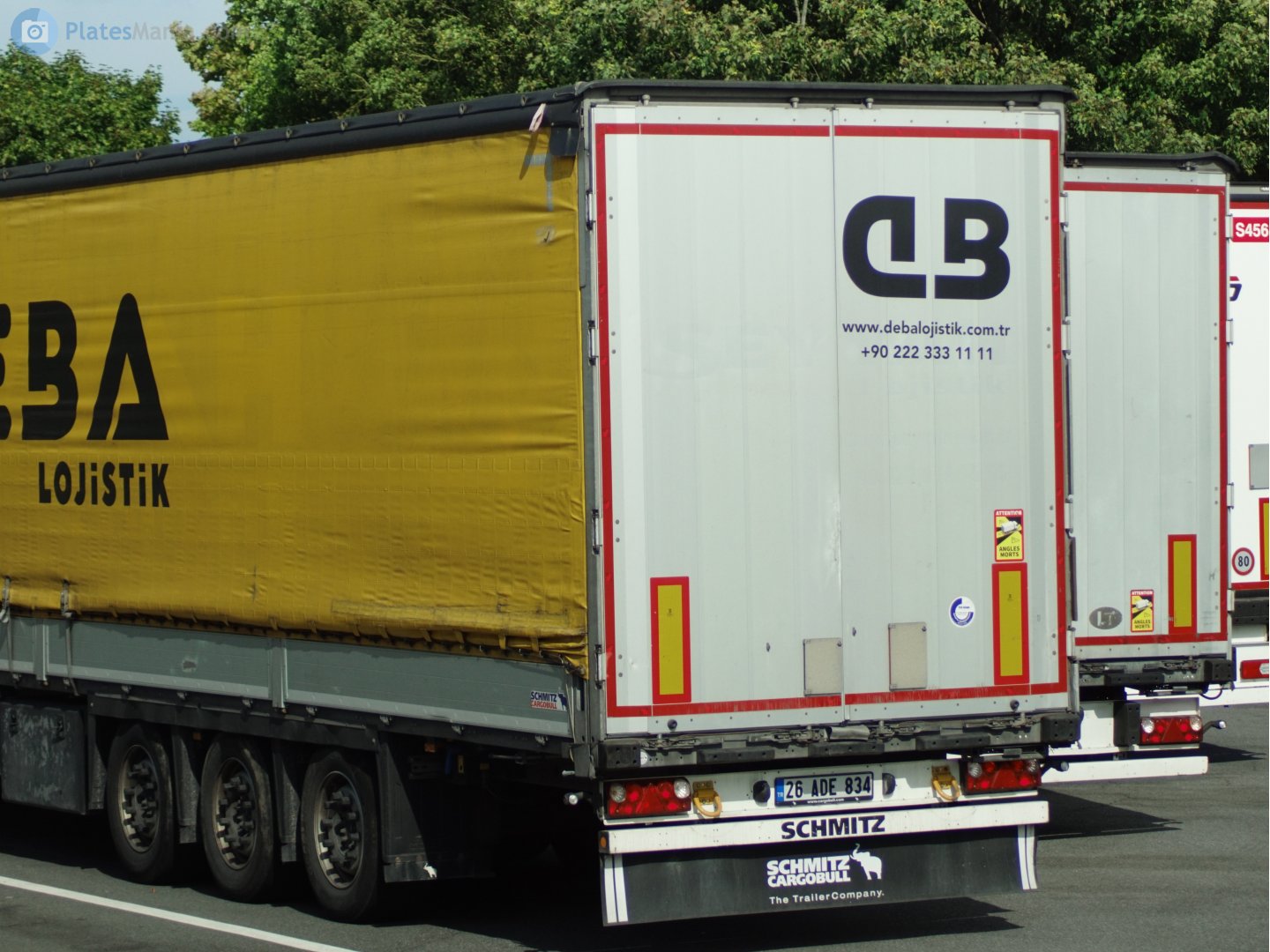 26 ADE 834, Schmitz SPR 