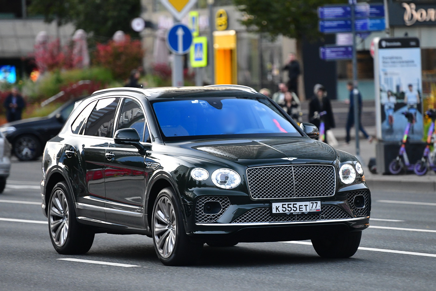 к 555 ет 77, Bentley Bentayga 1st gen (PL71), facelift, 2020–