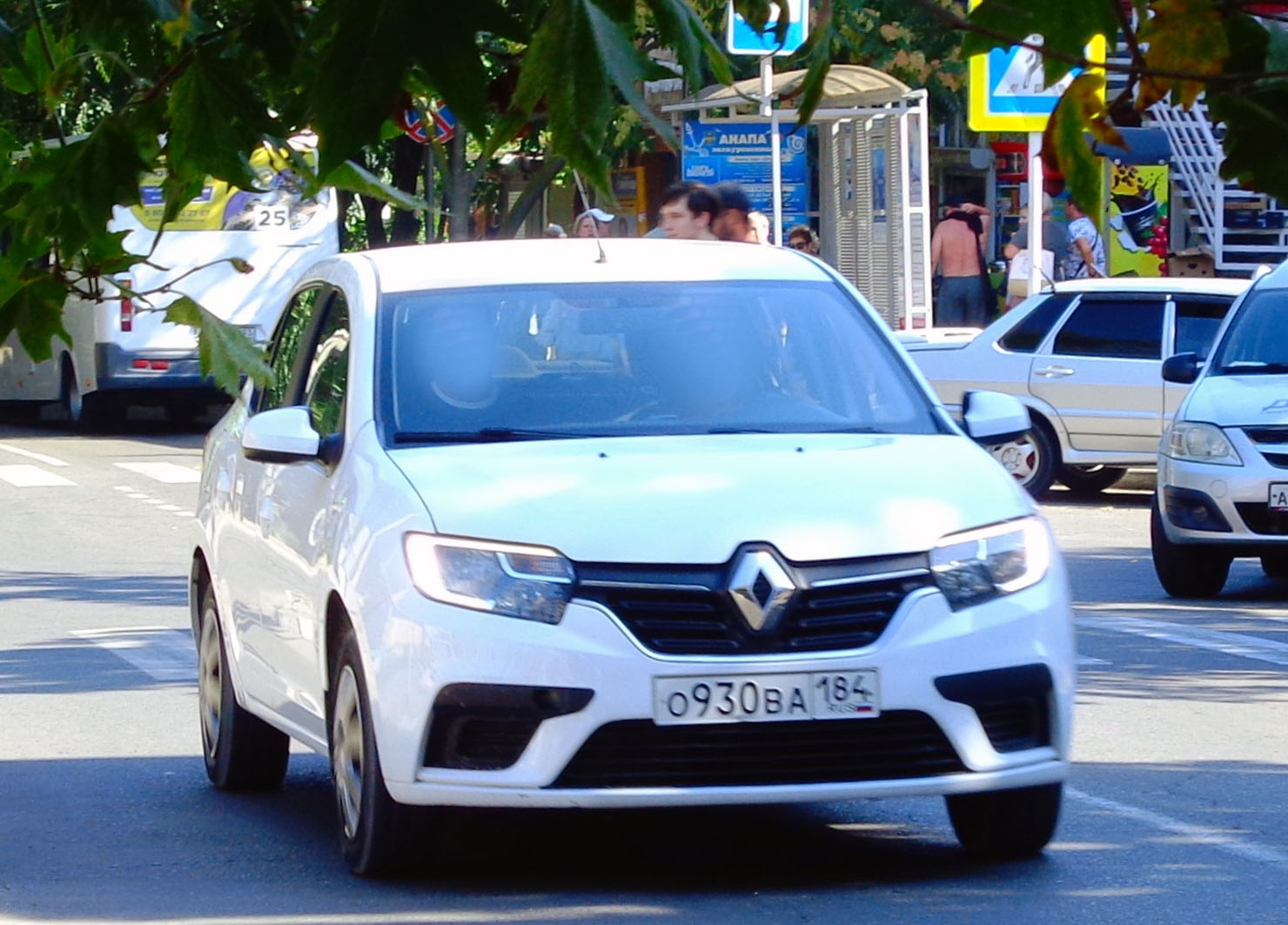 о 930 ва 184, Renault Logan 2nd gen Sedan (L8), 2013–