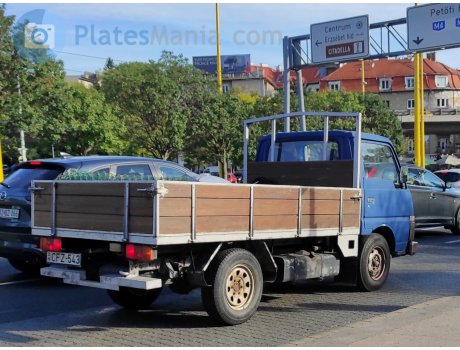 CFZ-543, Nissan Cabstar