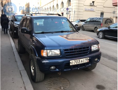 о703ас98, Isuzu Rodeo