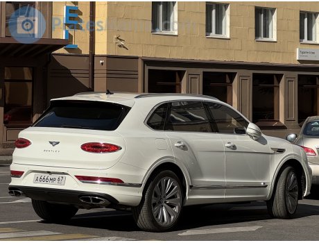 а666мр67, Bentley Bentayga