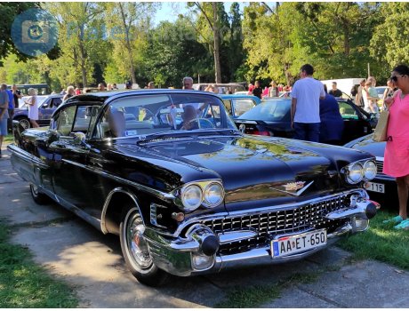 AA ET-650, Cadillac Sixty Special