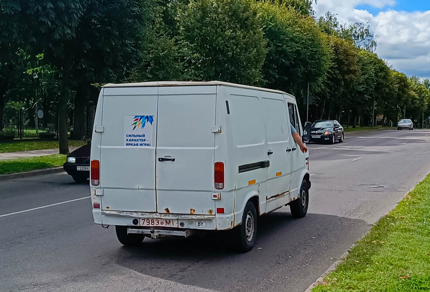 7983 MI, Mercedes-Benz T1 1st gen (601/602/611), 1976–1996