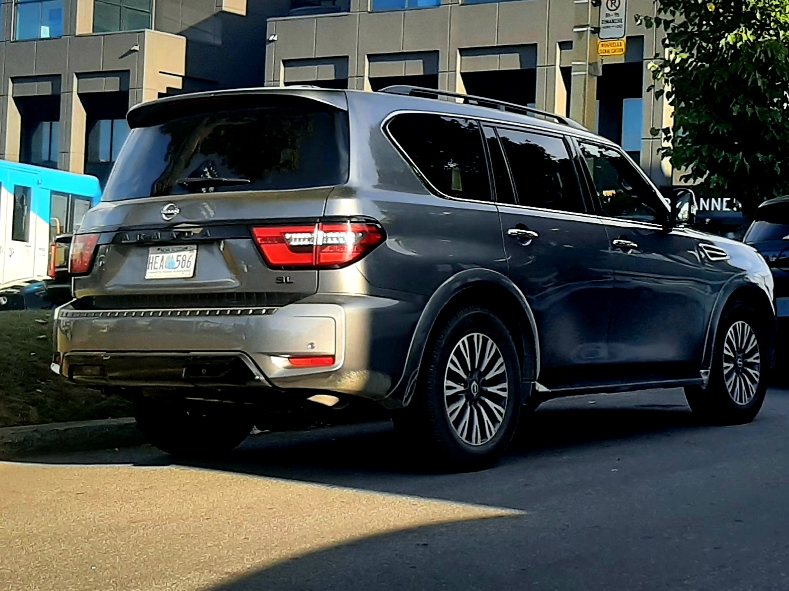 HEA 586, Nissan Armada 2nd gen (Y62), facelift, 2021–2024