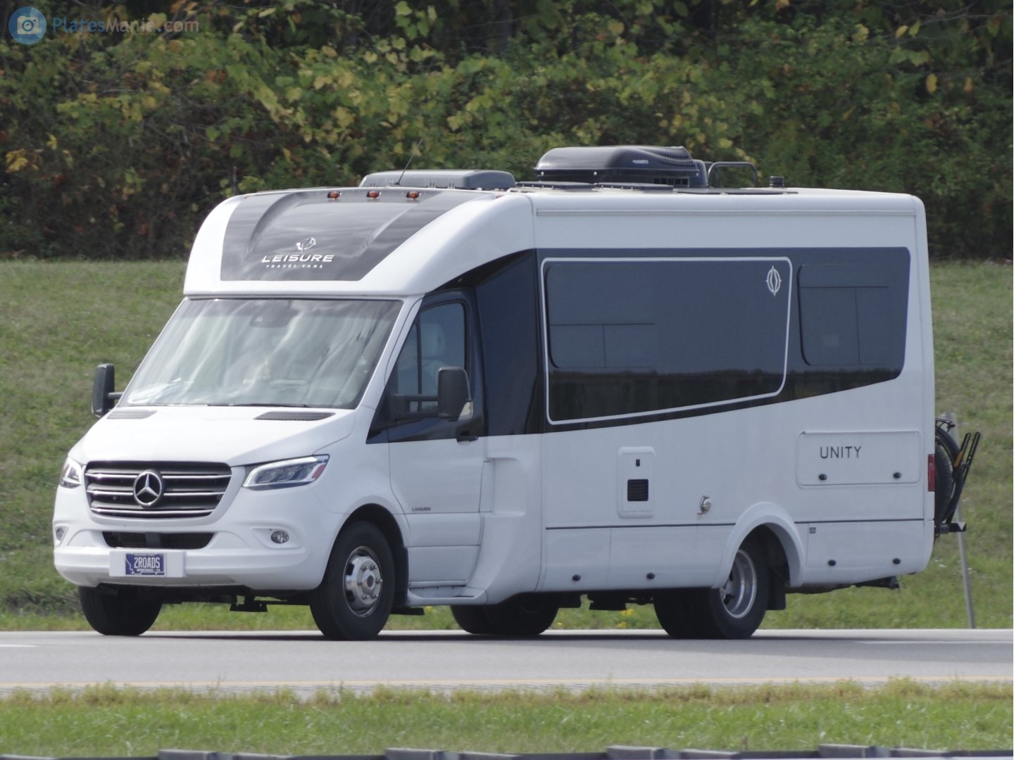 2R0ADS, Leisure Travel Vans Unity 