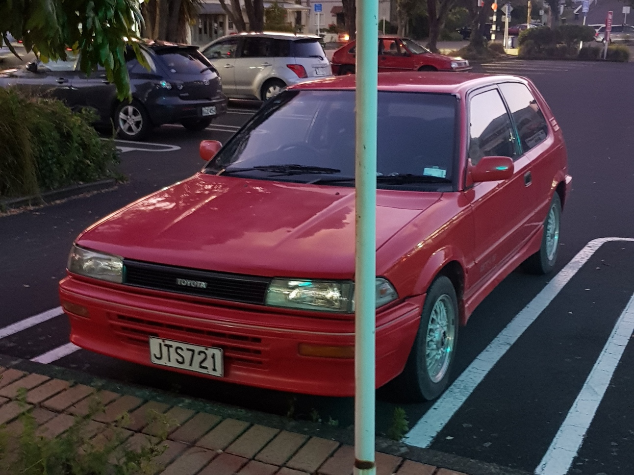 JTS721, Toyota Corolla 6th gen (FX) 3-door Hatch (E90), 1987–1992