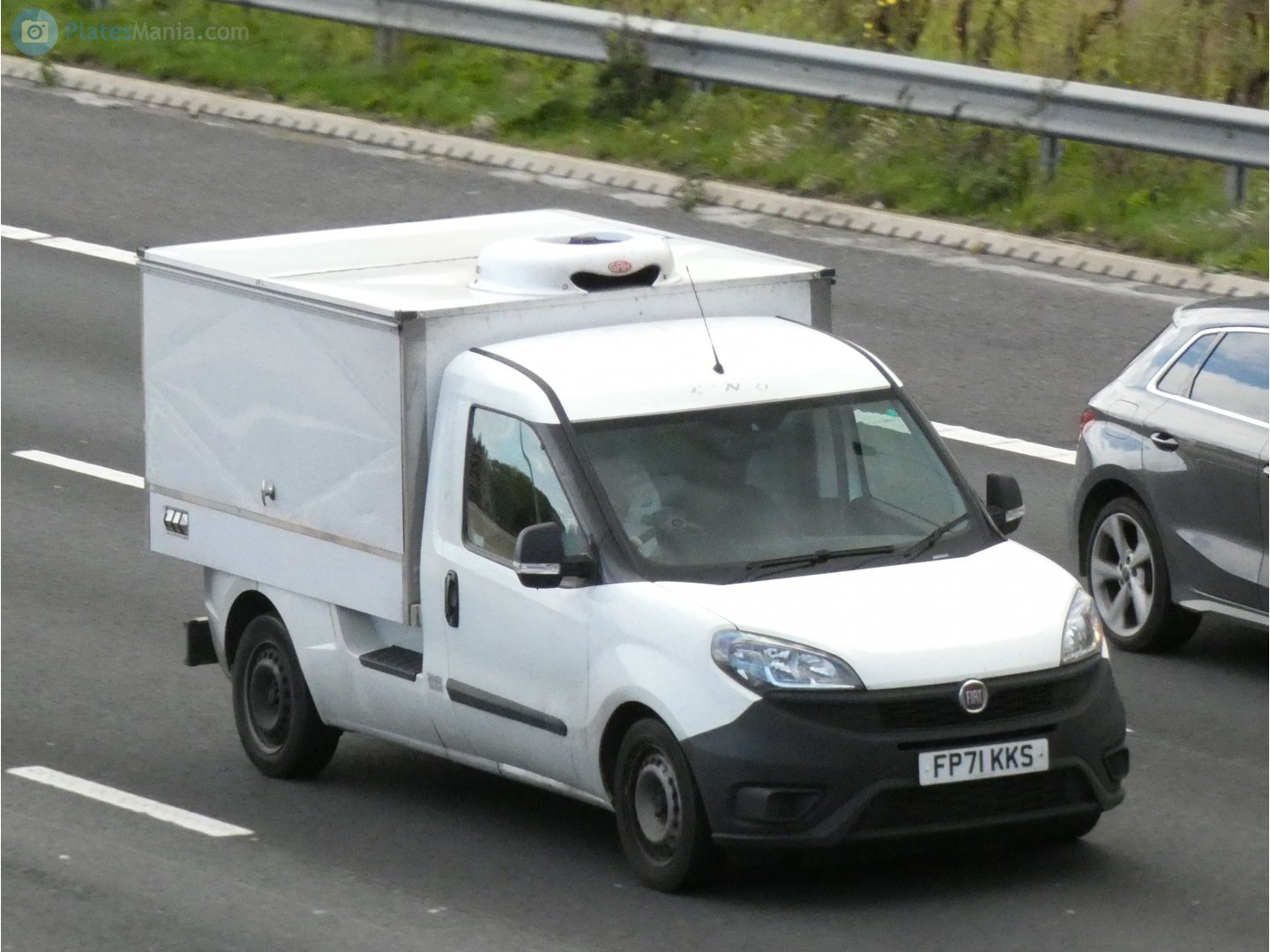 FP71KKS, FIAT Doblò 2nd gen Work Up (263), facelift, 2015–2023