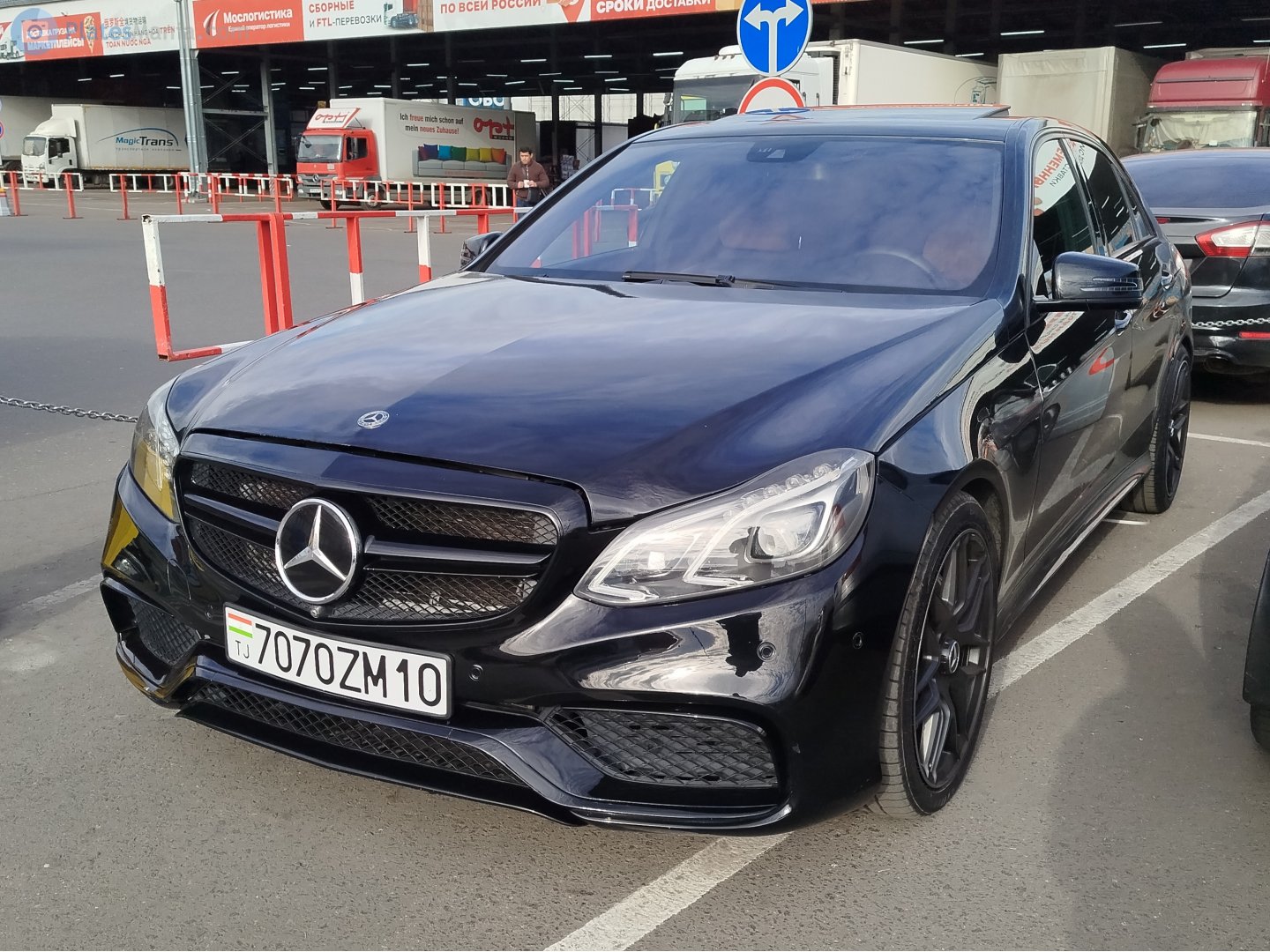 7070ZM10, Mercedes-Benz E-Klasse 4th gen Sedan (W212), facelift, 2013­–2016