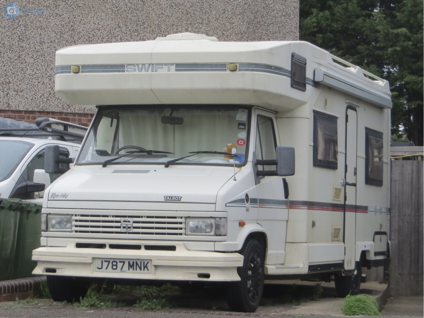 J787MNK, Swift Motorhomes Kon-Tiki 