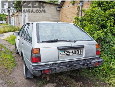 02 325-60 BI, Nissan Sunny