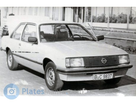 B C 9837, Opel Rekord