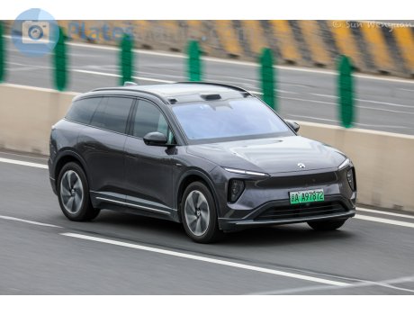 京A·A97872, NIO ES7