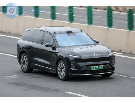 京A·BG7055, NIO ES8