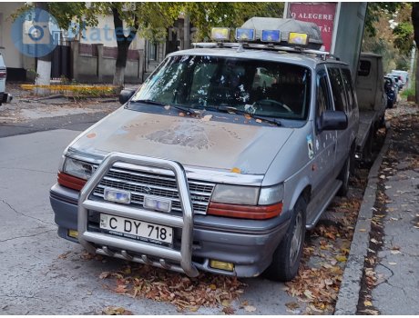 C DY 718, Chrysler Voyager