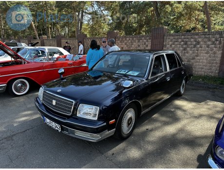 KL RO 342, Toyota Century