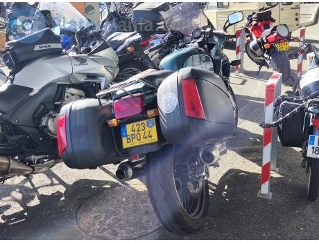 423 BPQ 44, Triumph Motorcycles Trident