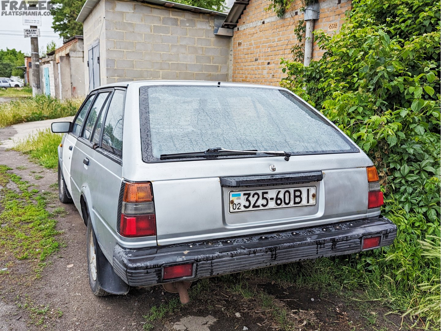 02 325-60 BI, Nissan Sunny 5th gen Traveller Wagon (B11), 1982–1987