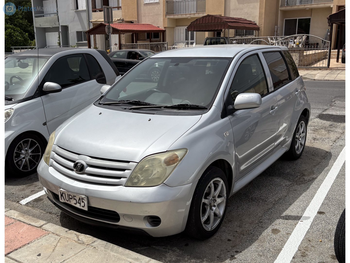 KUP 545, Toyota Ist 1st gen (XP60), 2002–2007