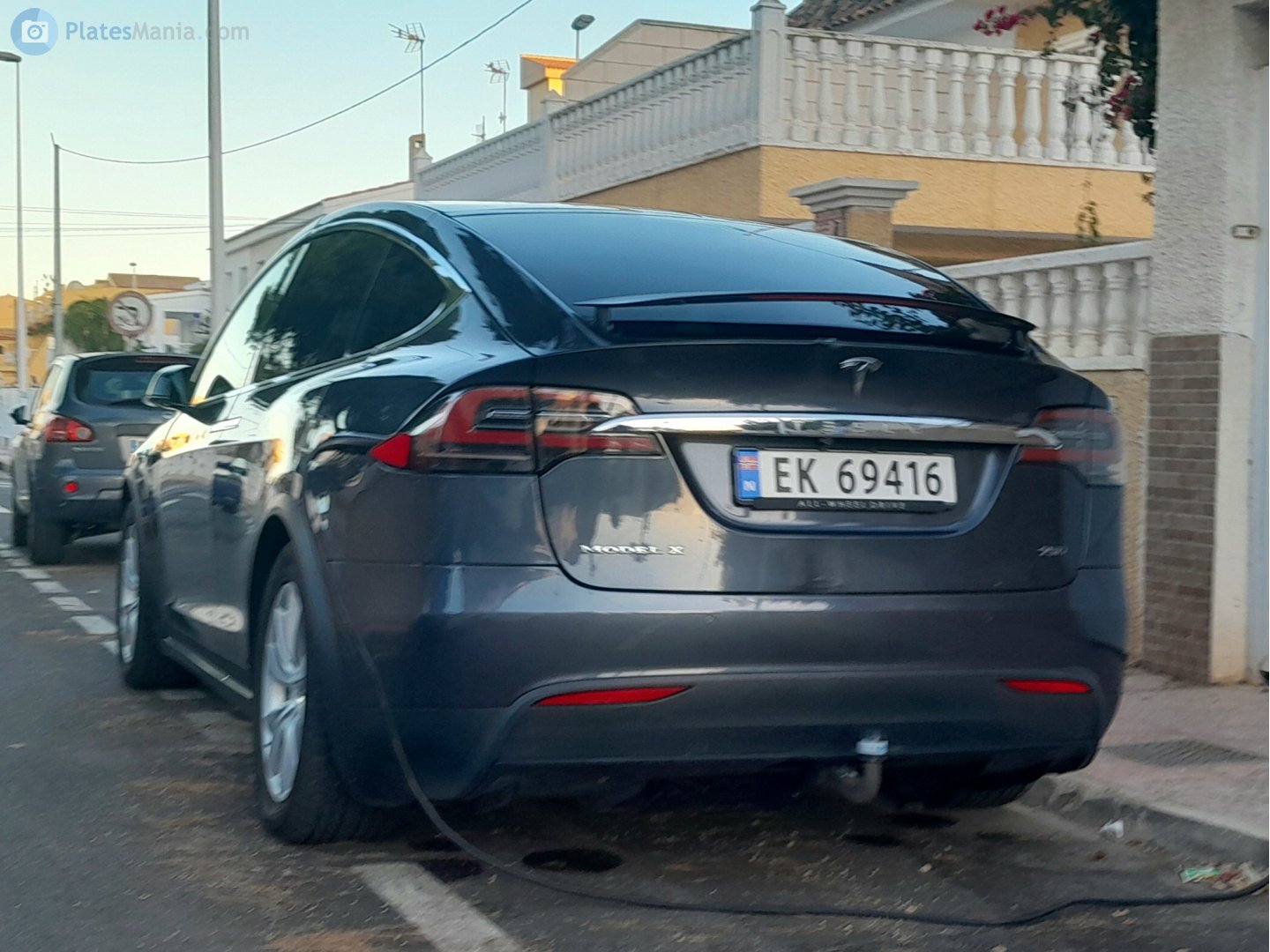 EK 69416, Tesla Model X 1st gen (5YJX), 2015–
