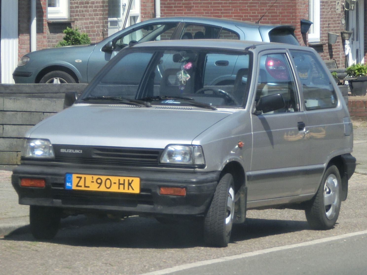 ZL-90-HK, Suzuki Alto 2nd gen 3-door Hatch (CA71), 1984–1988 (–1993 for EU-market)