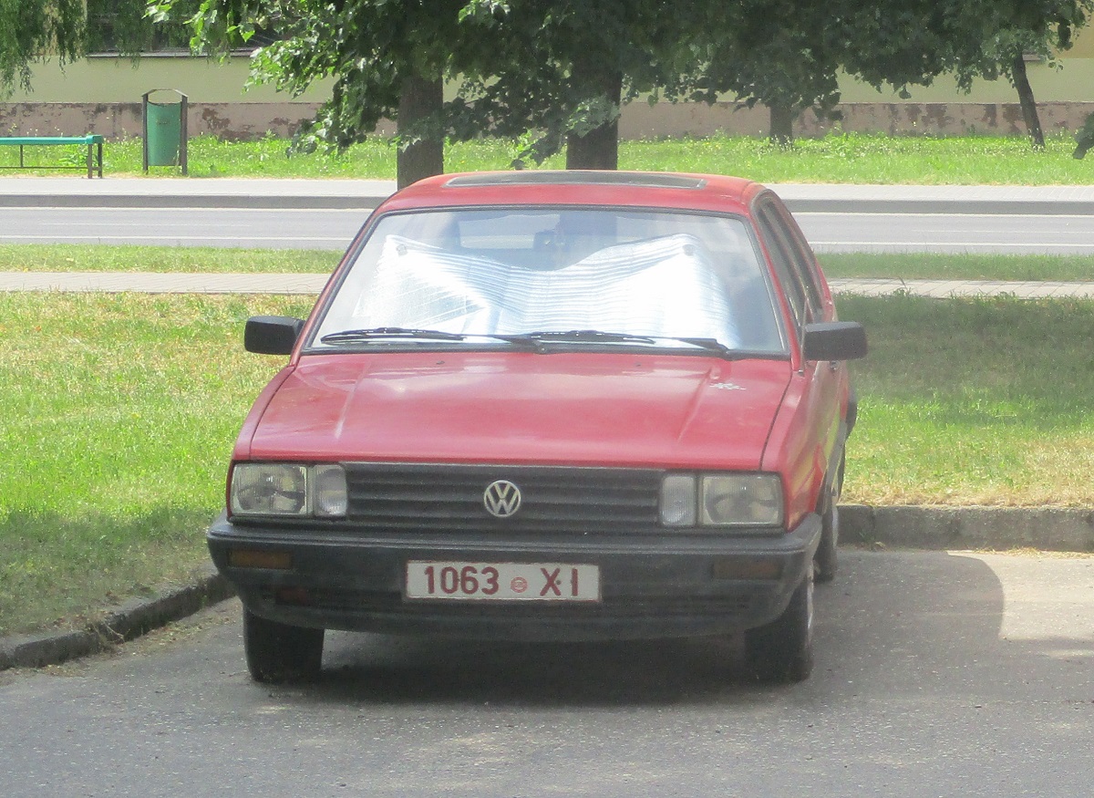 1063 XI, Volkswagen Passat 2nd gen 5-door Hatch (B2; 32B), 1981–1988