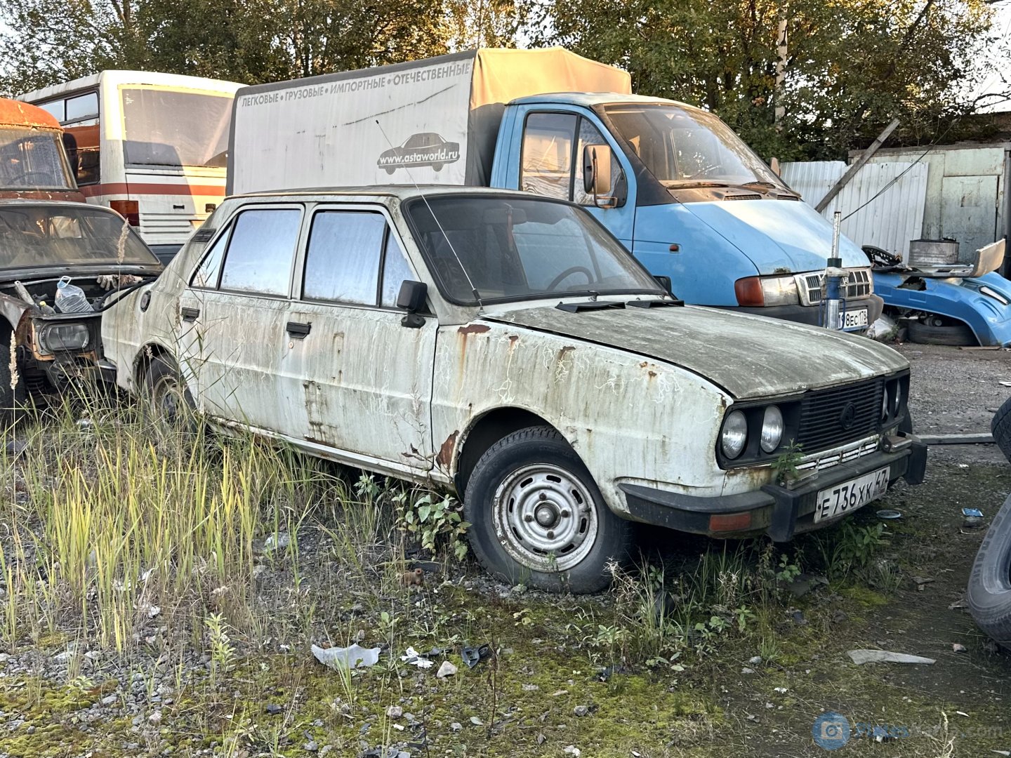 е 736 хк 47, Skoda 120 1st gen 120LS, 1976–1983