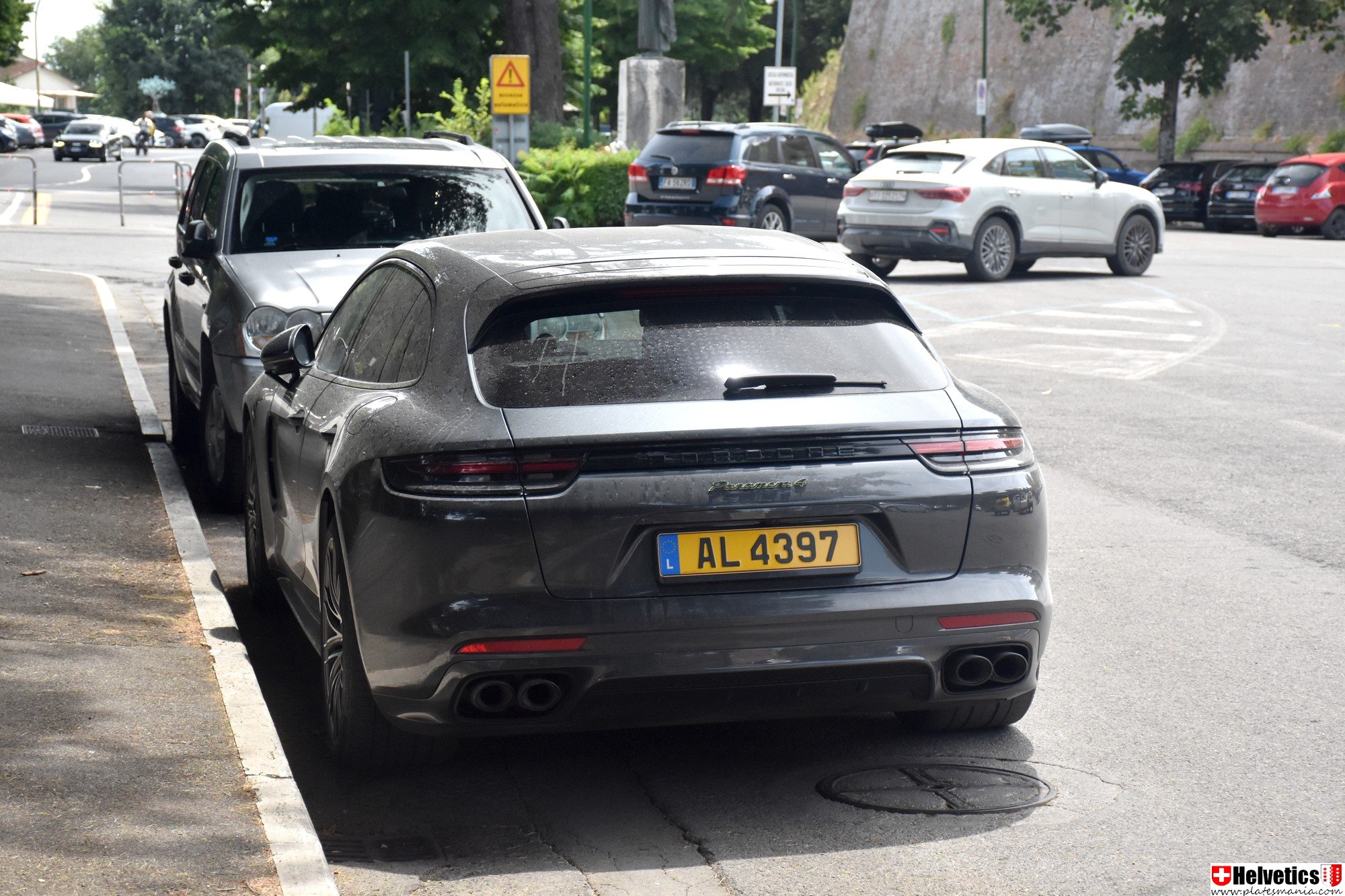 AL 4397, Porsche Panamera 2nd gen Sport Turismo (971), 2017–2023