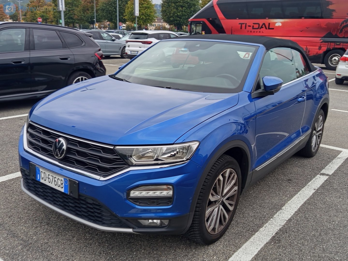 GD 676 GB, Volkswagen T-Roc 1st gen Cabrio (AC7), 2020–2022