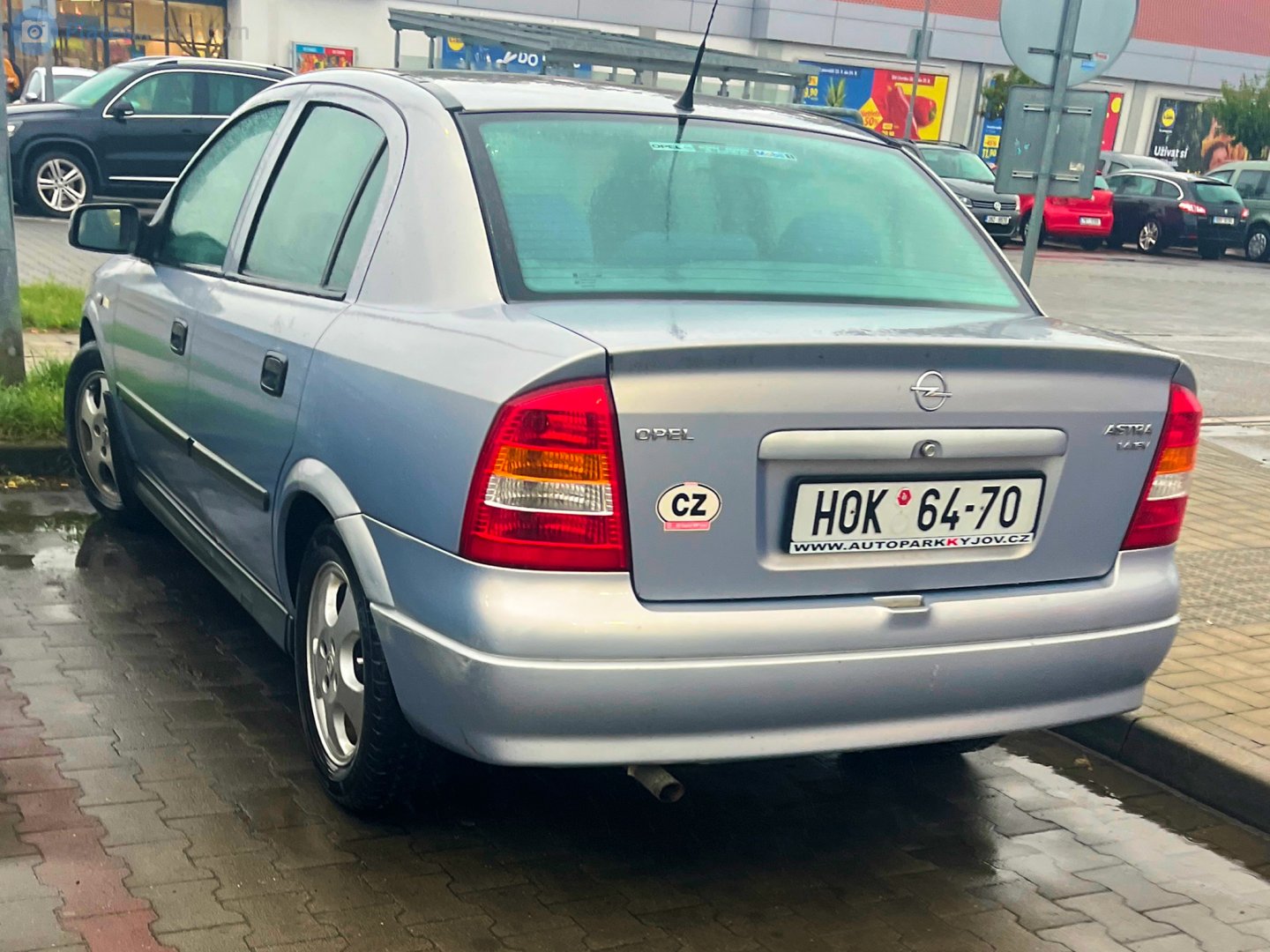 HOK 64-70, Opel Astra 