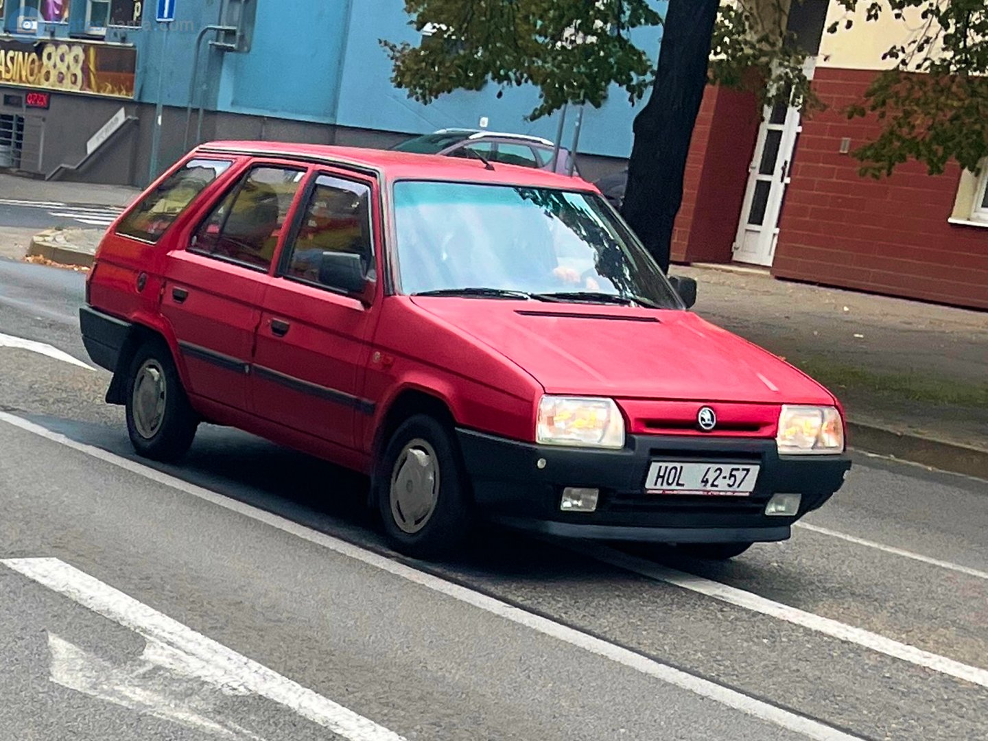 HOL 42-57, Skoda Forman 1st gen Combi (785), 1990–1995