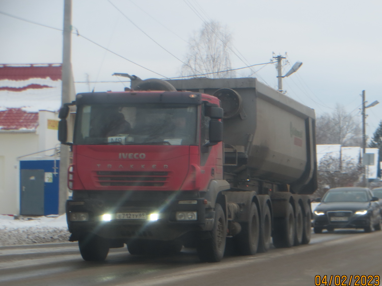 е 712 ту 69, Iveco Trakker 1st gen, 2004–2007