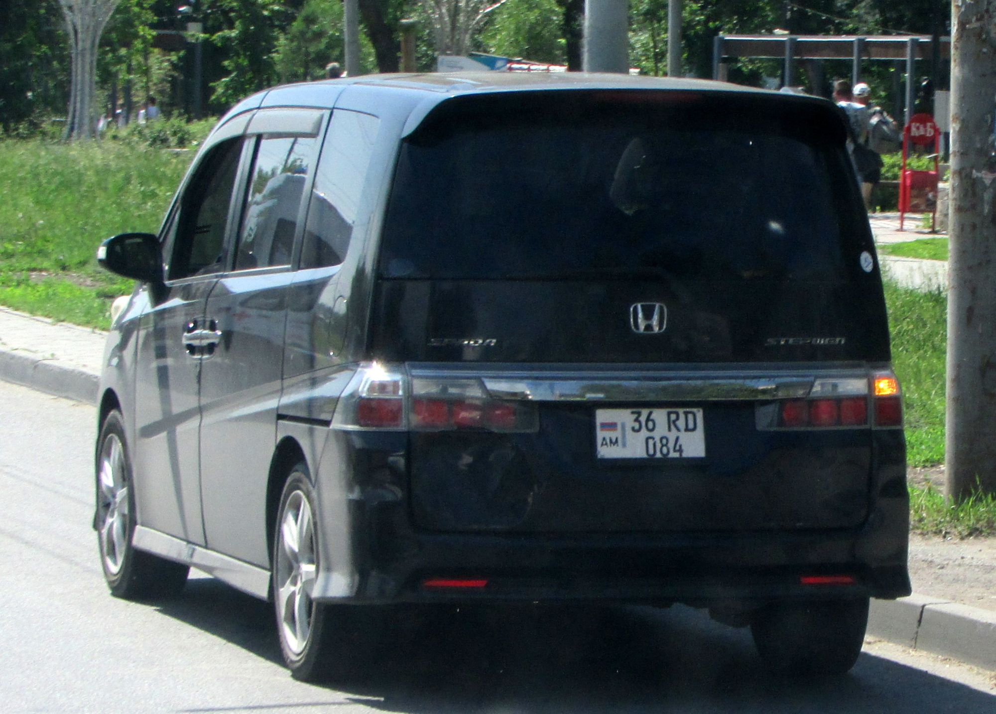 36 RD 084, Honda Stepwgn 3rd gen Spada (RG1), 2007–2009