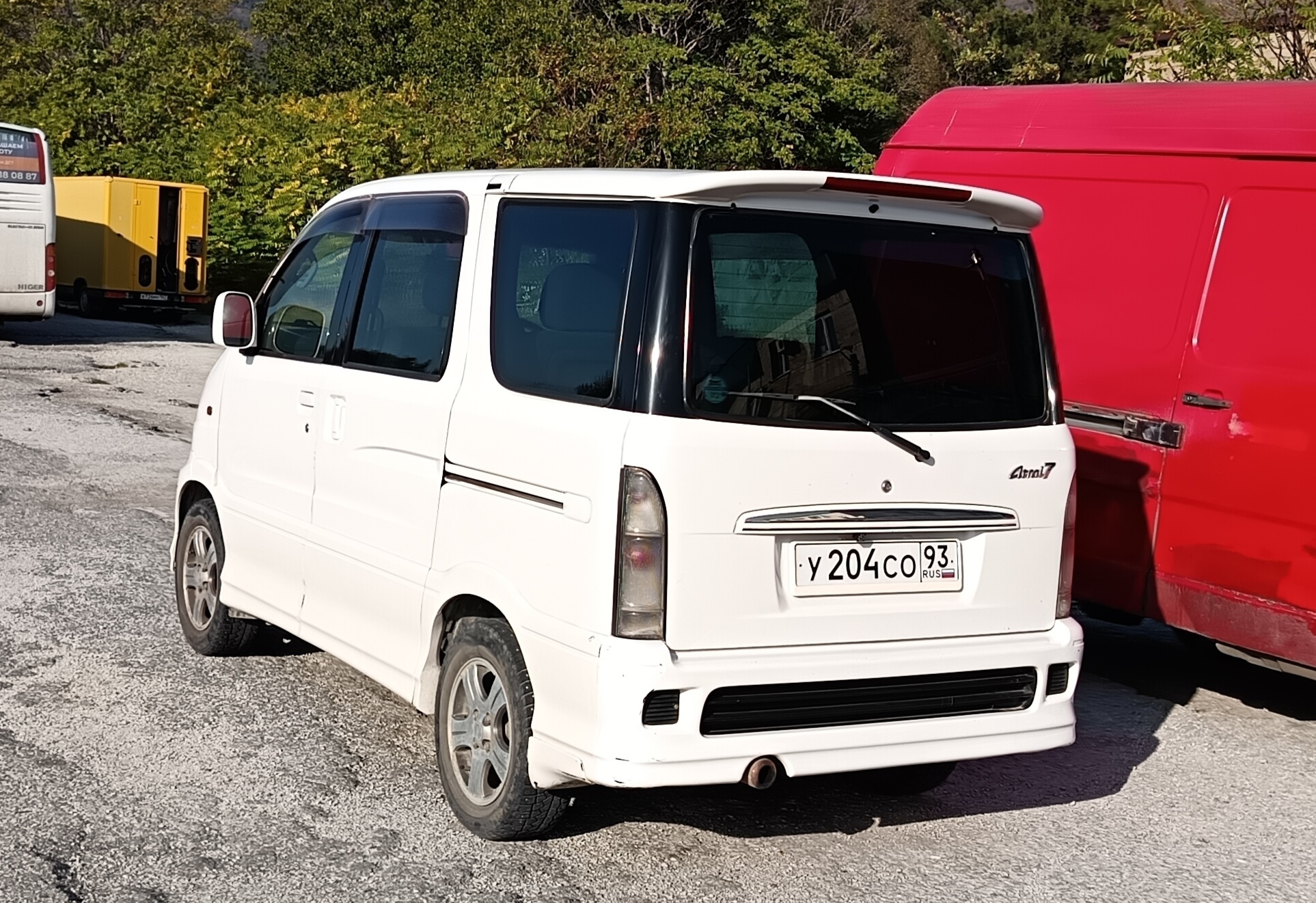 у 204 со 93, Daihatsu Atrai 4th gen (S220/S230), 1999–2005