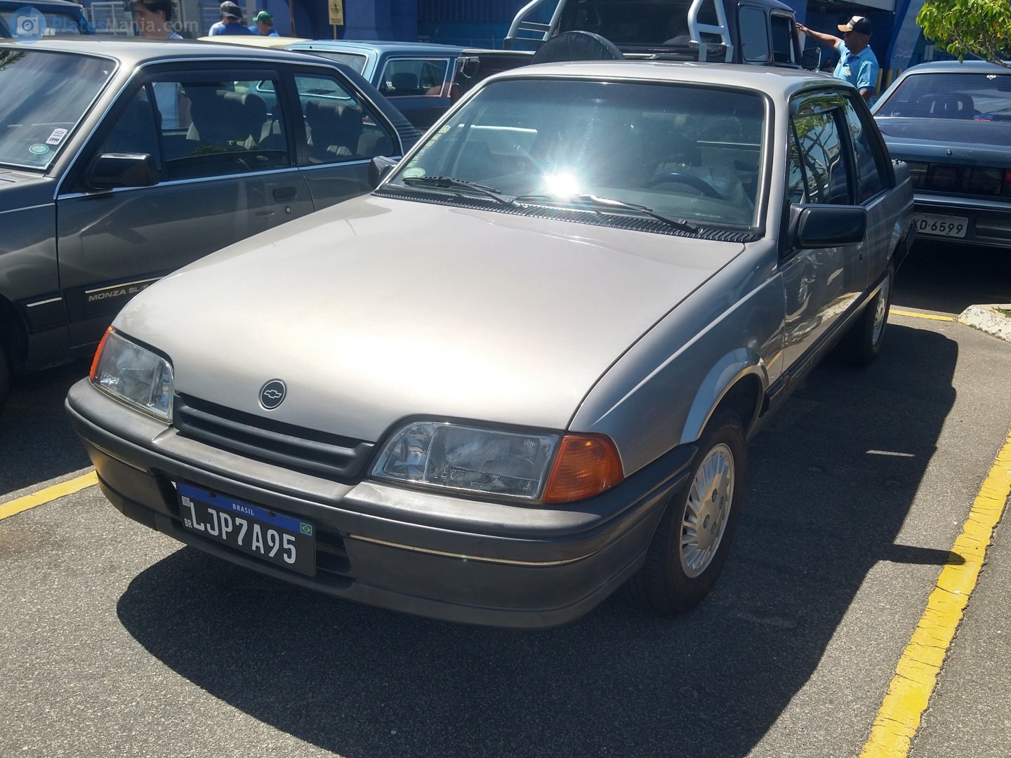 LJP7A95, Chevrolet Monza 2nd gen 2-door Sedan (J-body; LATAM-market), facelift, 1989–1996