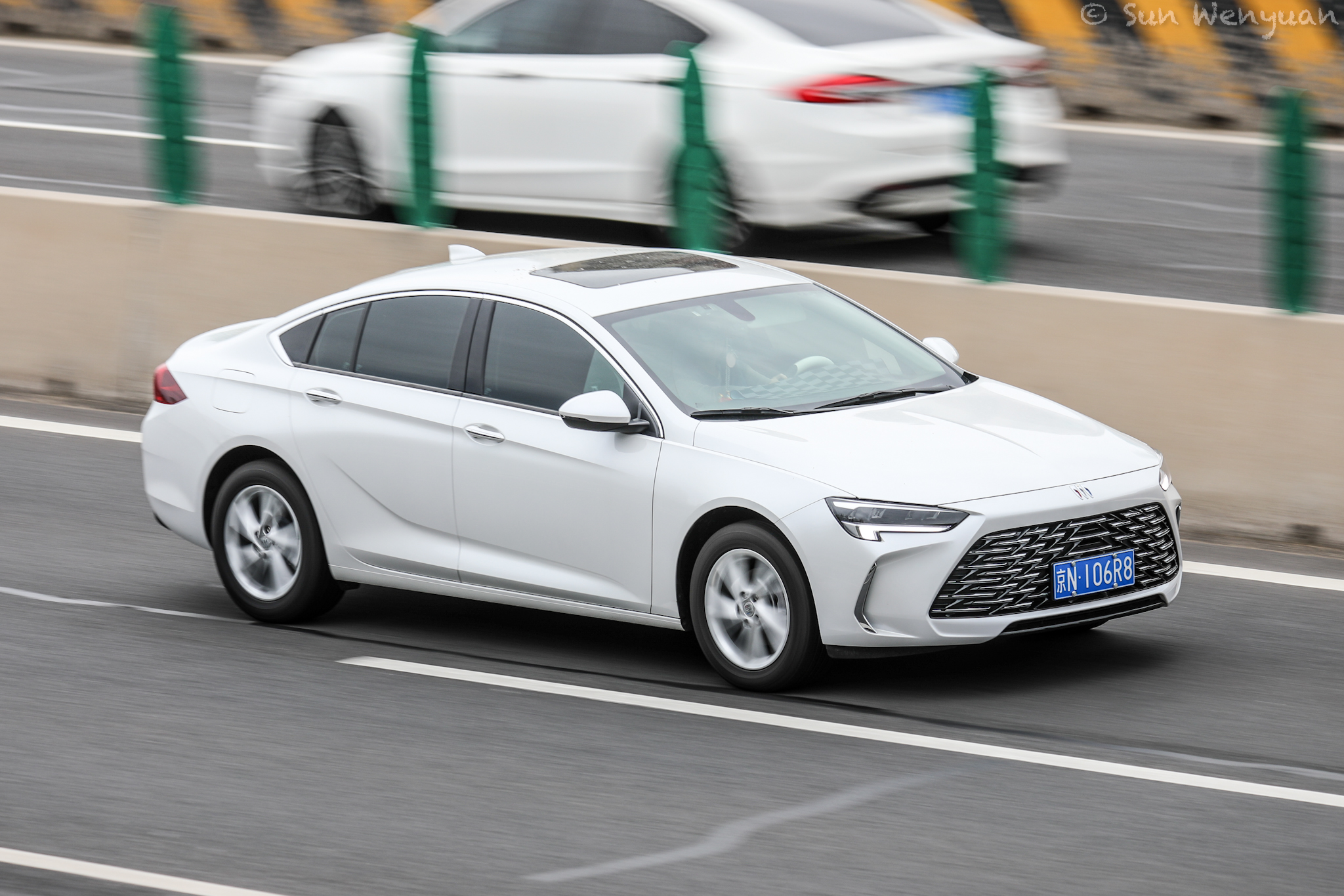 京N·106R8, Buick Regal 6th gen Sedan (E2XX), facelift 2023–