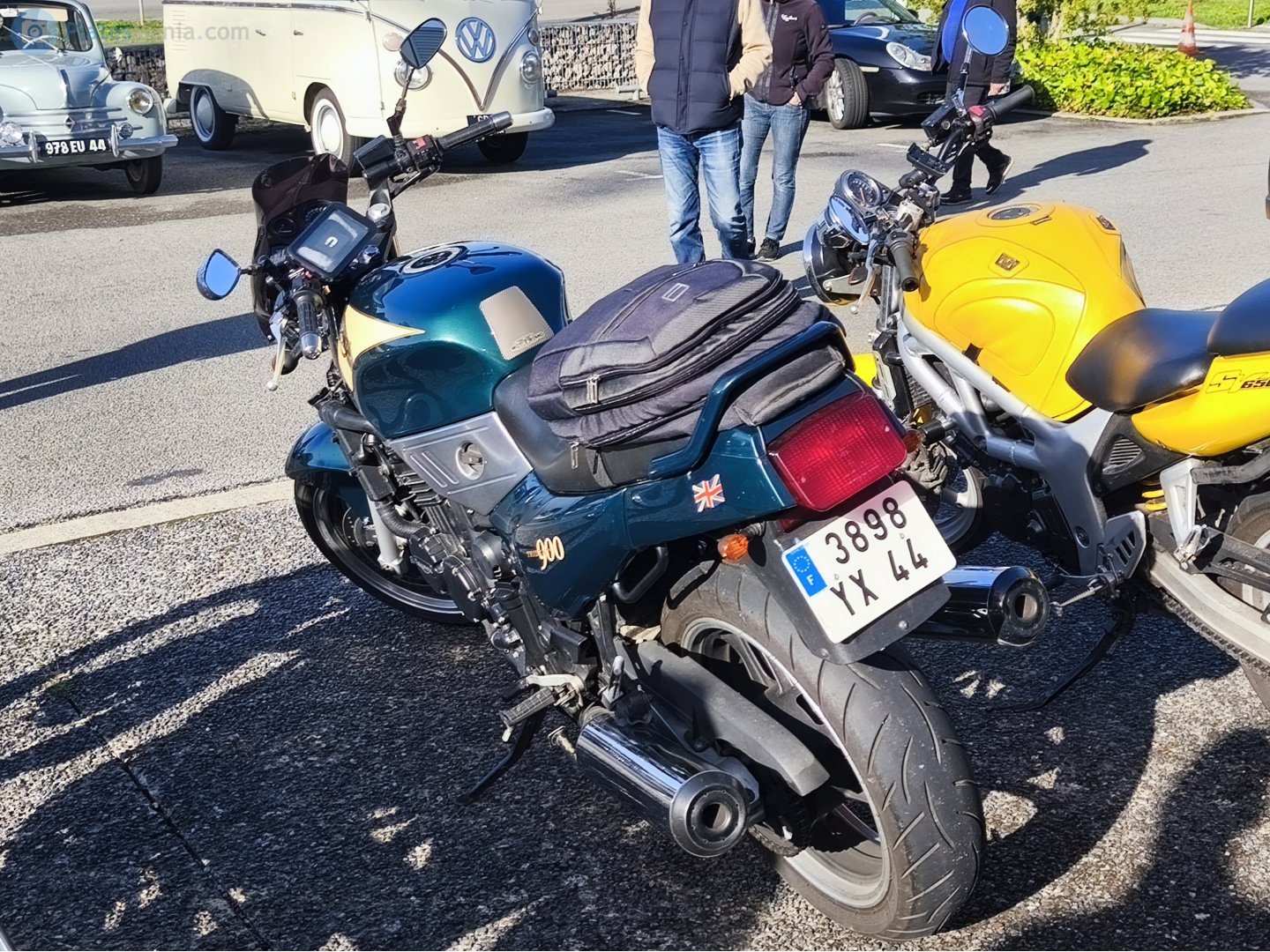 3898 YX 44, Triumph Motorcycles Trident 1st gen 750/900, 1991–1998