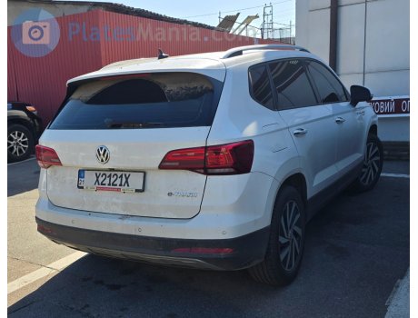 21 X2121X, Volkswagen Tharu