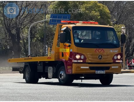 AB 421 ZX, Mercedes-Benz Accelo