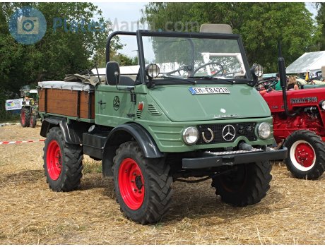 EM EB 421H, Mercedes-Benz Unimog