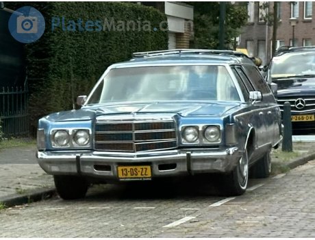 13-DS-ZZ, Chrysler Town&Country