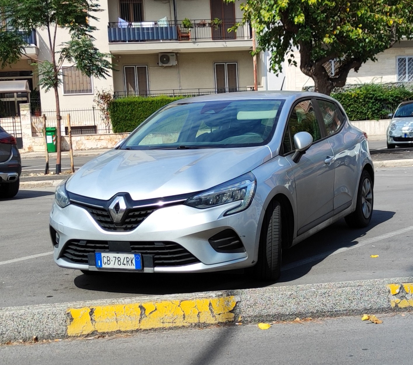 GB 784 RK, Renault Clio 5th gen (BJA), 2019–2023