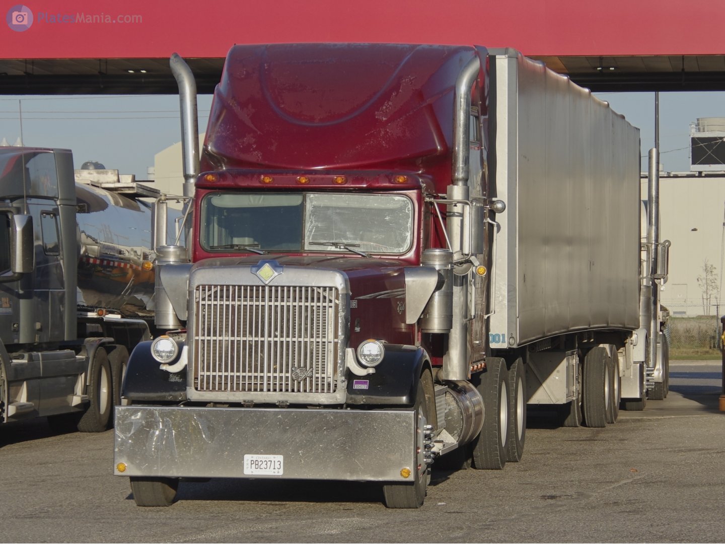 PB23713, International 9000-Series 9900, 1999–2017