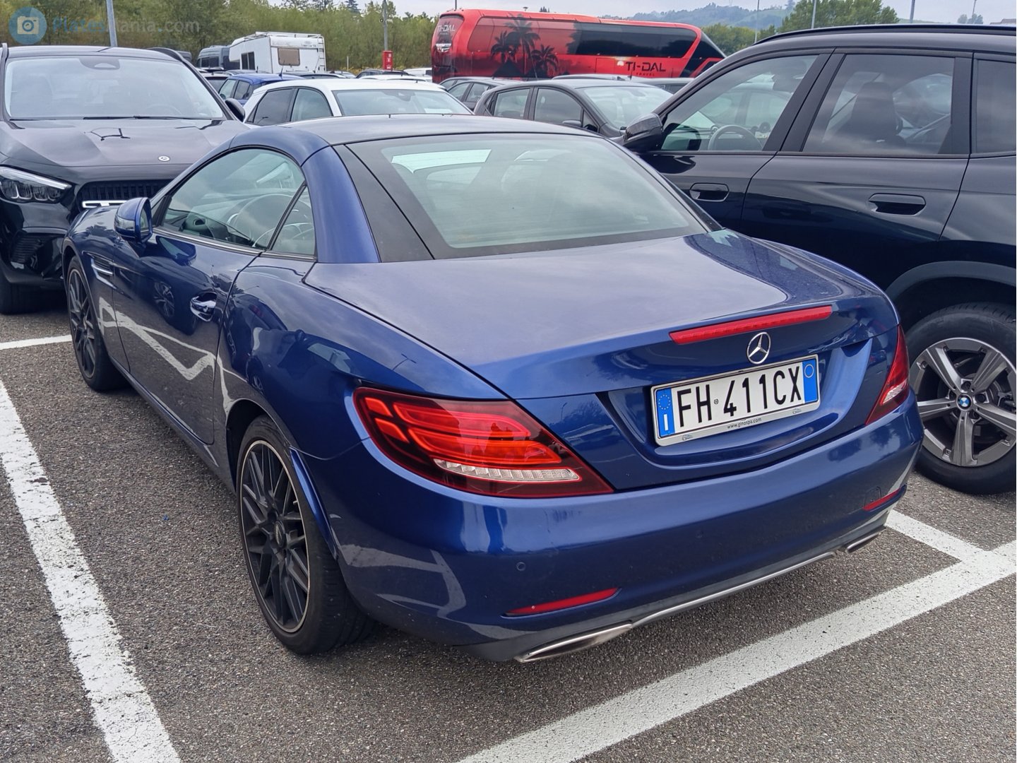 FH 411 CX, Mercedes-Benz SLC-Klasse 2nd gen (R172), 2016–