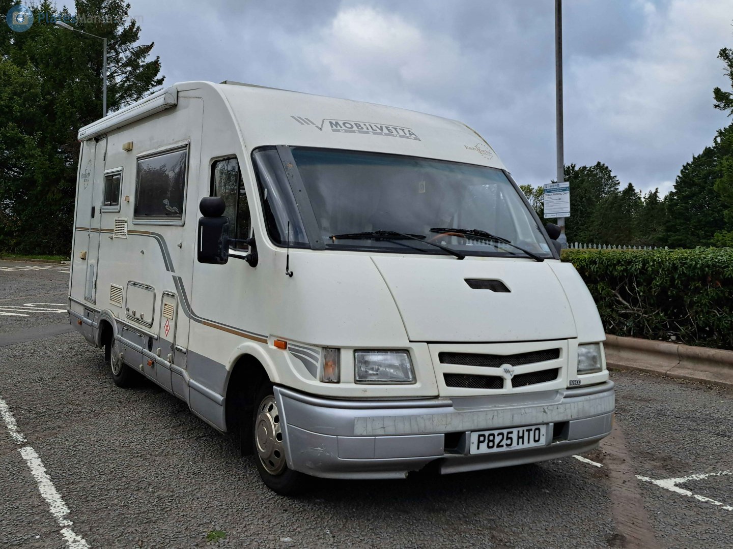 P825HTO, Mobilvetta Yacht 