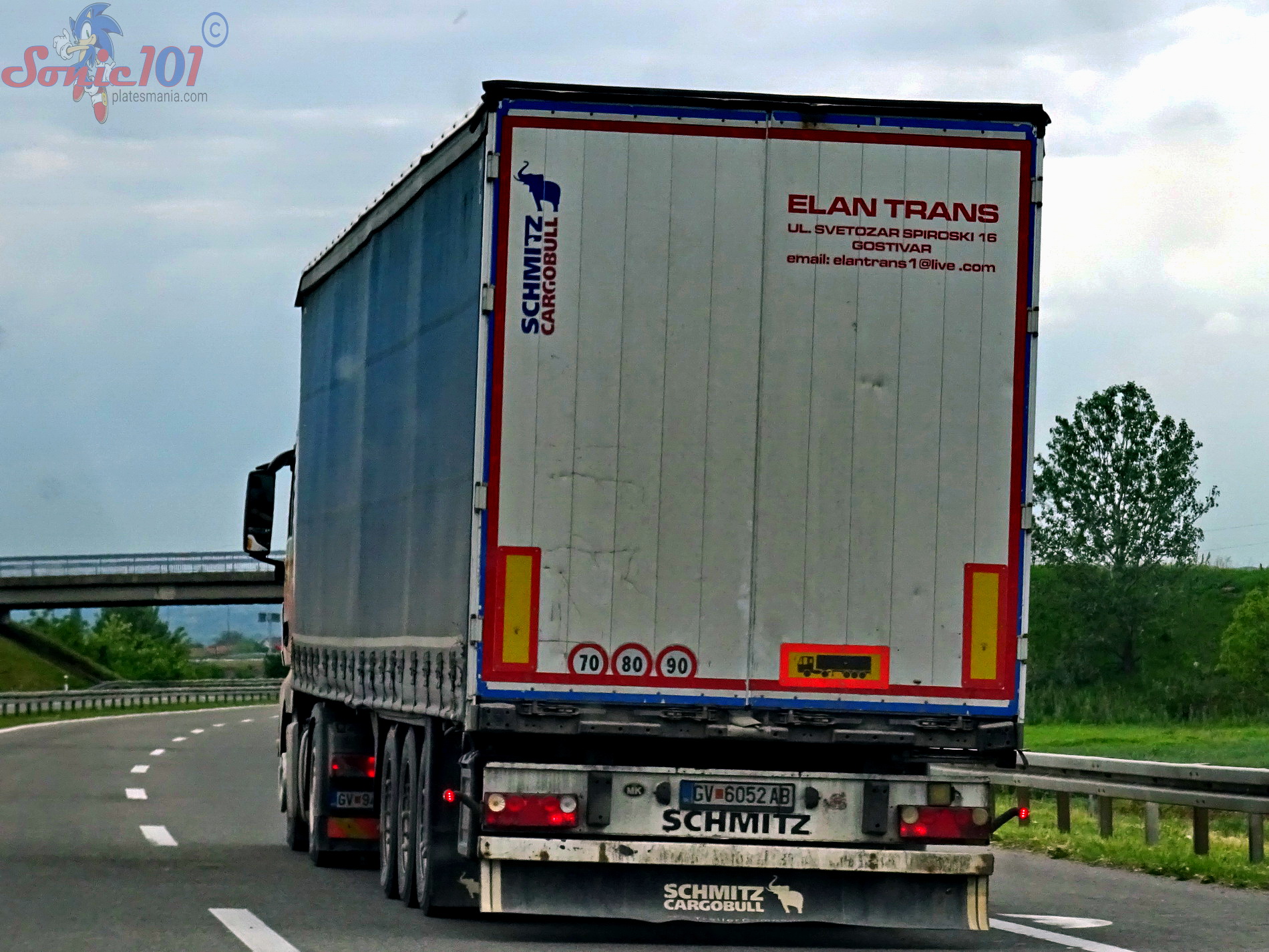 GV 6052 AB, Schmitz SCS 